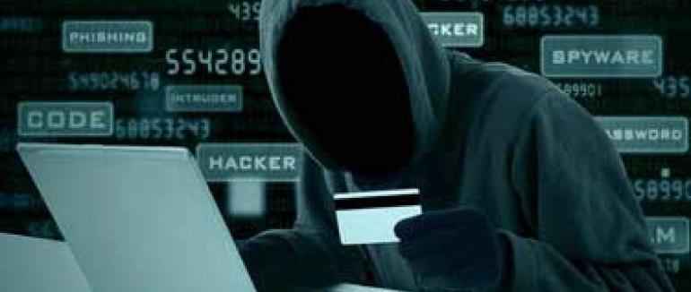 نرم‌افزاری که هکرها را به حساب بانکی‌تان هدایت می‌کند!