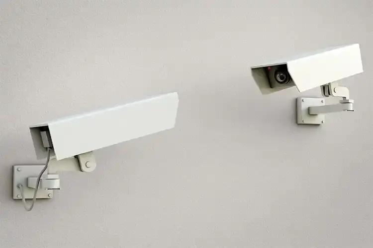 تفاوت دوربین مداربسته آنالوگ و تحت شبکه