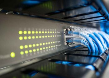 Network configuration پیکربندی و پیاده سازی در در خدمات نگهداری شبکه